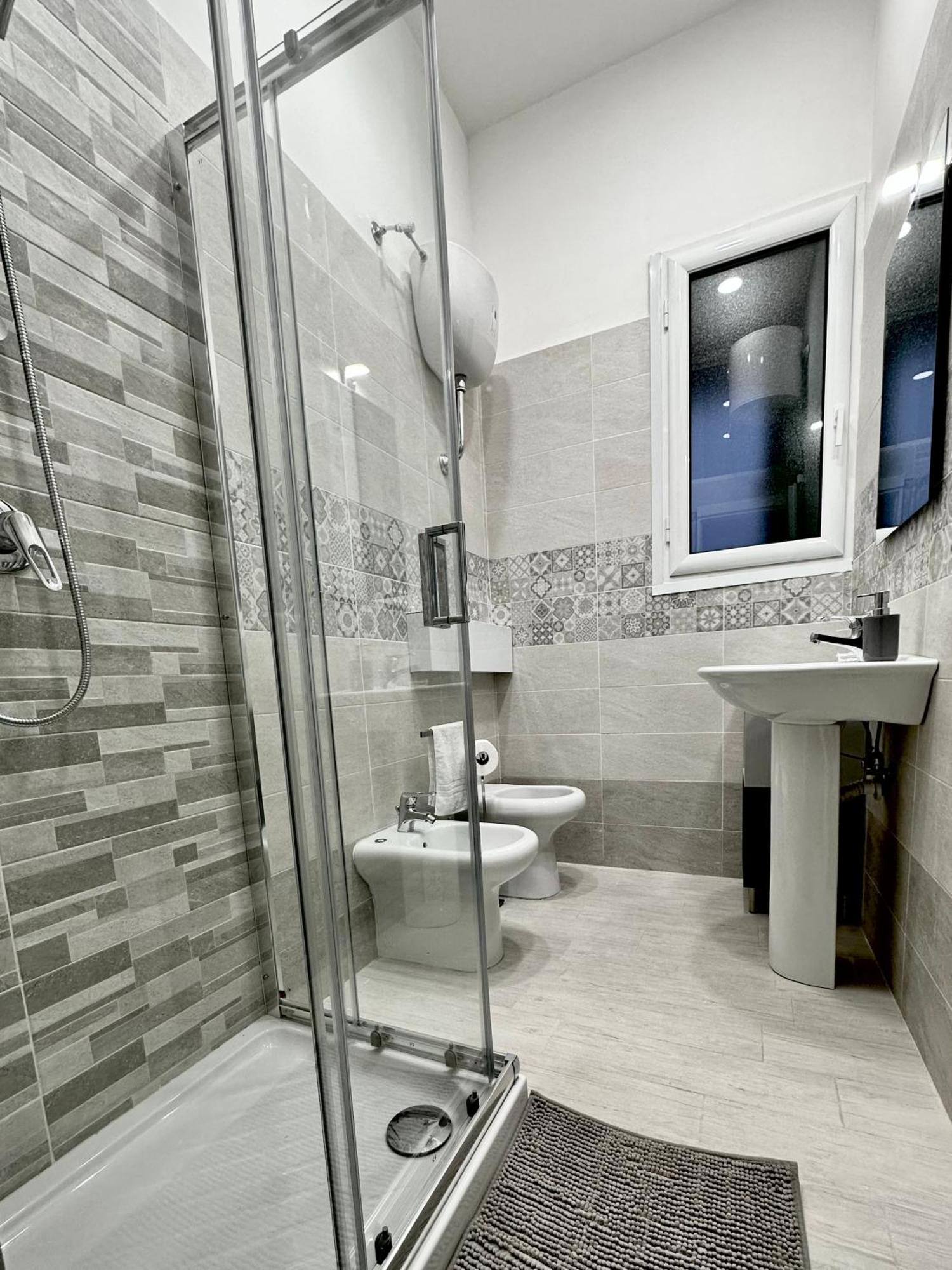 Napule House - Napoli Appartamento In Centro מראה חיצוני תמונה